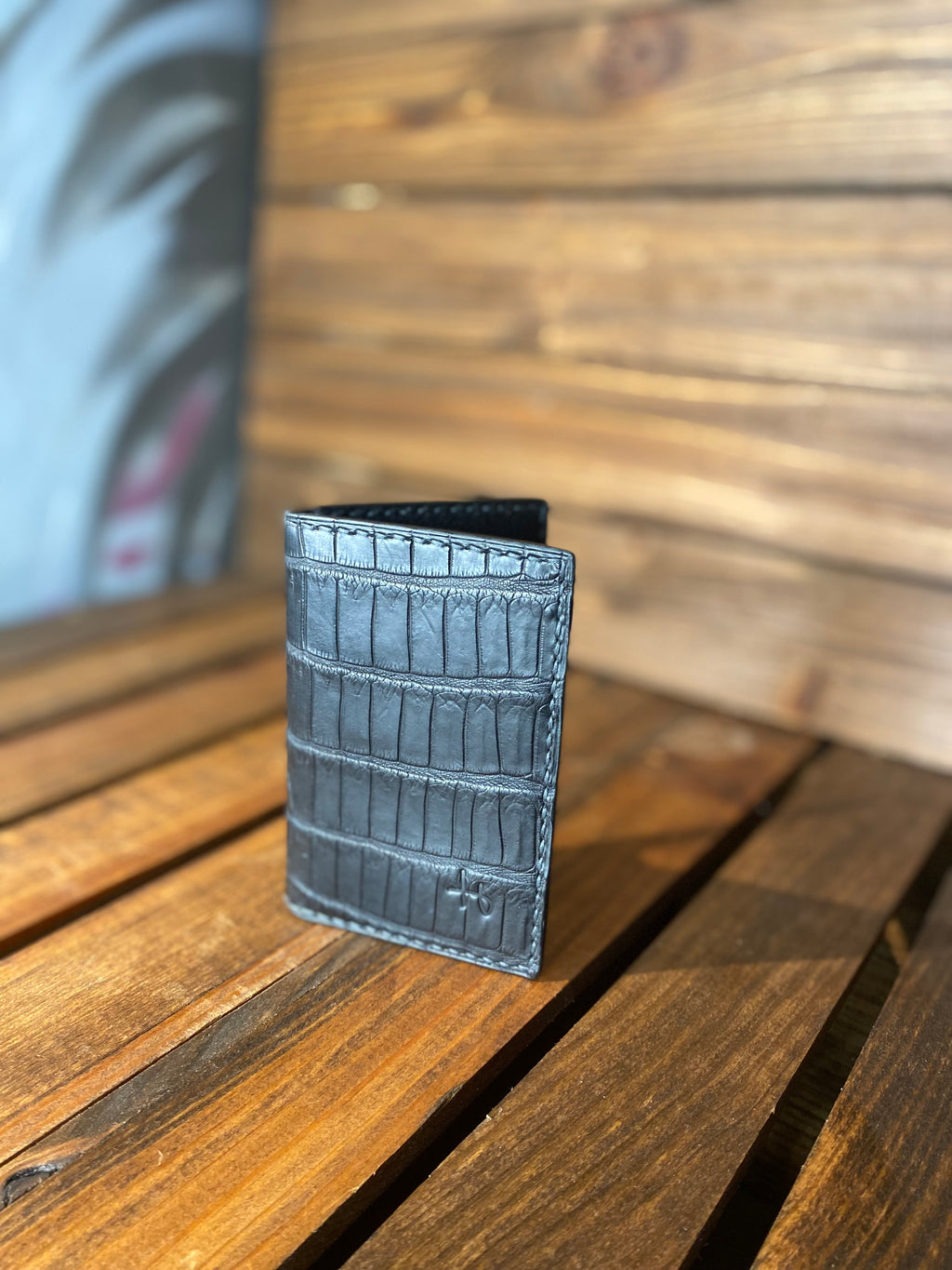 Crocodile Bifold